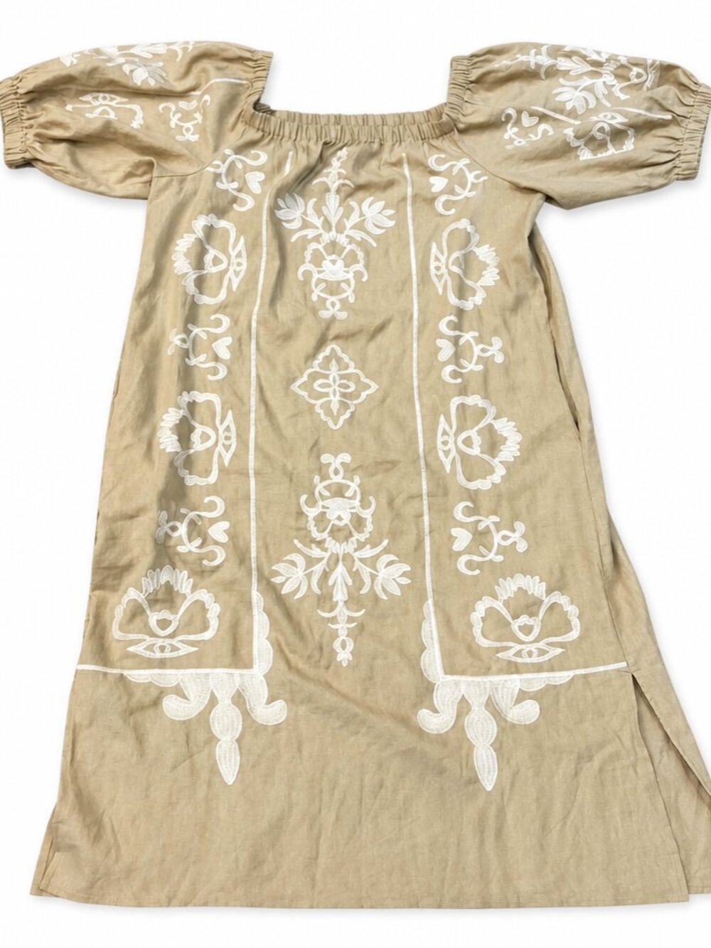 Vince Camuto Large Beige and White Embroidered Linen Midi Dress